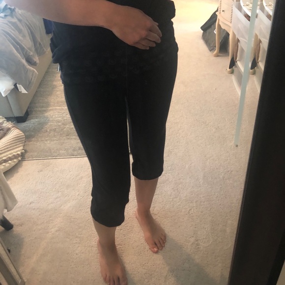 Capri PINK LOVE Pink pants - Picture 2 of 3